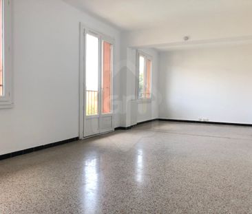 A LOUER Appartement T4 Résidence NOGENT à Orange avec cave et parking, - Photo 3