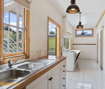 13b Cato Avenue, West Hobart, TAS 7000 - Photo 4