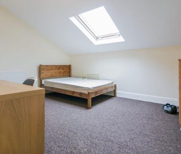 7 bedroom terraced house to rent - Photo 4