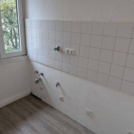 Schöne 3 Zimmer Wohnung in Hörde - bezugsfertig ab sofort - Foto 4