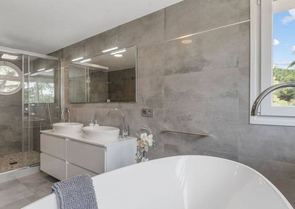 Luxury Villa for rent in Marbella, Andalusia