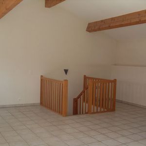 Location Appartement 3 pièces 75m² ISTRES 13800 - Photo 3
