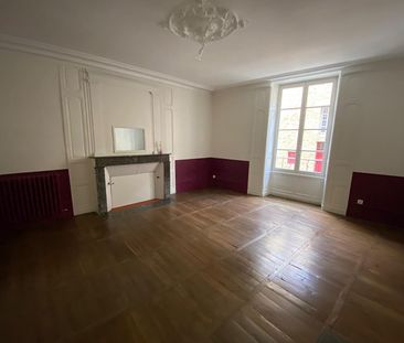 Local professionnel POITIERS – 2 pièces – 46.7 m² - Photo 2