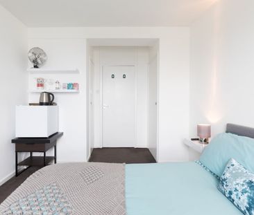 1 Bed Flat, Wandsworth Road, SW8 - Photo 5