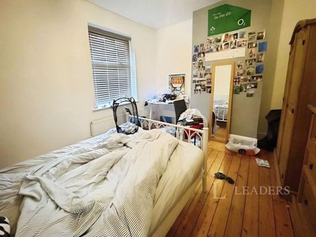 4 bedroom house to rent - Photo 2