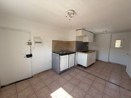 Location Appartement 2 pièces 36m² HYERES 83400 - Photo 3