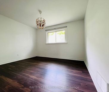 For Lease - 72 Caines Avenue, Toronto, Ontario - Photo 6
