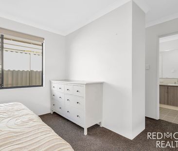 Modern 3x2 with Theatre! - Photo 6