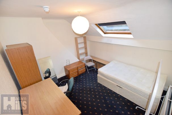 Harcourt Road, - Photo 1