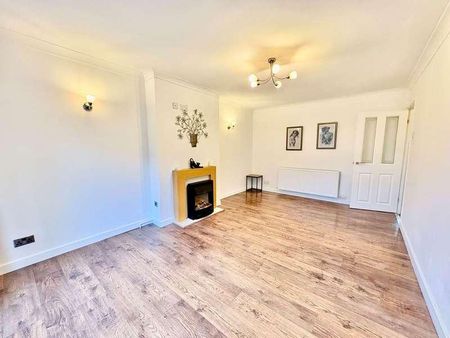 Roper Walk, Dudley, DY3 - Photo 3