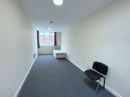 Montague Road, Clarendon Park, Leicester, LE2 - Photo 3