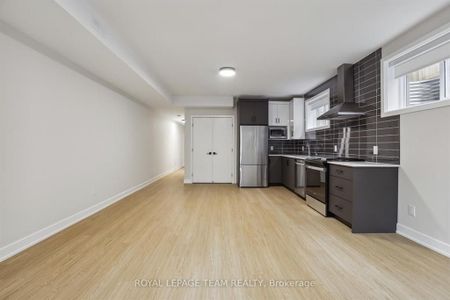 For Lease - 49 GROSVENOR Avenue Unit# 1, Glebe - Ottawa East and Area, Ontario - Photo 2