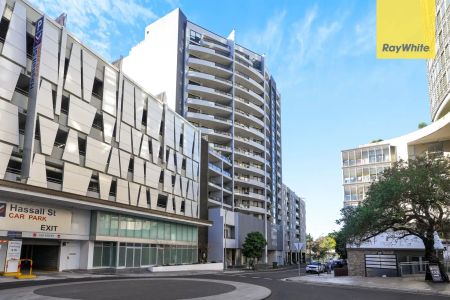 “STYLISH & SPACIOUS 3-BEDROOM APARTMENT IN PRIME LOCATION” - Photo 2