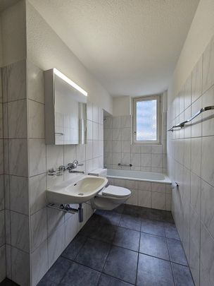 Zentrale Lage zwischen Manesseplatz und Sihlcity - Photo 1