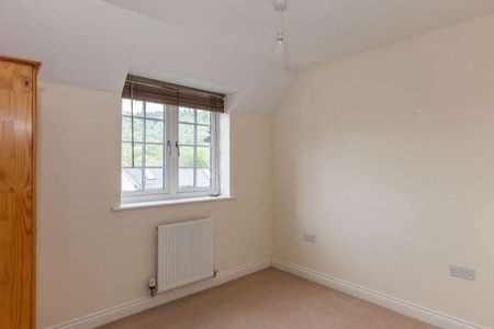 Uxbridge Road, Wendover, HP22 - Photo 3