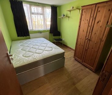 Room in a Shared House, Church Road, E10 - Photo 5