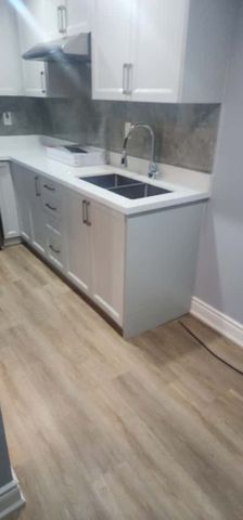 For Lease - 3 Fairlight Street, Brampton, Ontario - Photo 2