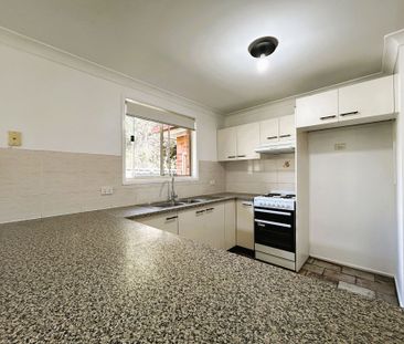 Stylish Renovated Home Offering Comfort, Space & Convenience - Photo 4