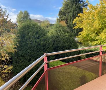 Appartement de 2.5 pièces avec balcon dans immeuble calme! - Photo 1