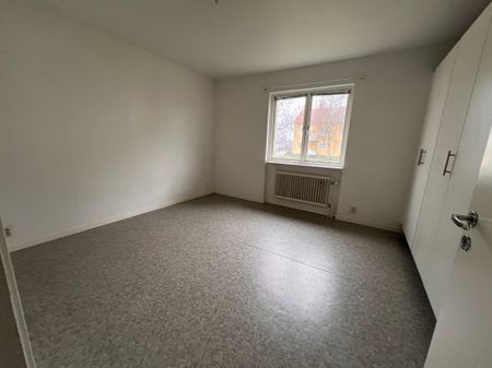 Parallellgatan, Sävsjö - Foto 3