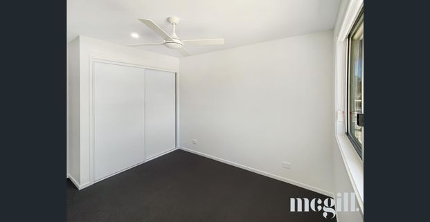 Brand new in Yandina! - Photo 1