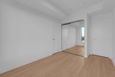 For Lease - 60 Central Park Roadway N/A Unit# 902, Toronto, Ontario - Photo 4