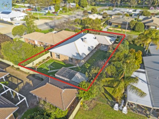 2 Hiles Court, Tocumwal - Photo 1