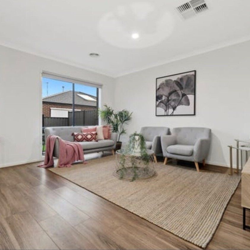 Craigieburn - Photo 1