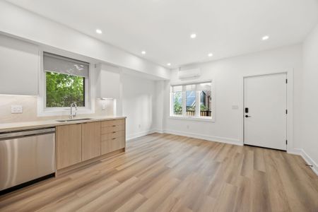 For Lease - 43 Batavia Avenue Unit# 202, Toronto, Ontario - Photo 5