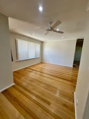 “Spacious 2 Bedroom Unit in Eastern Suburbs” - Photo 1