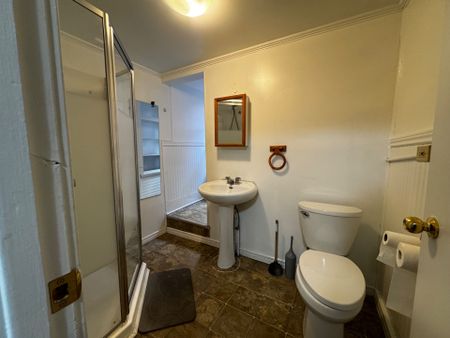 For Lease - 337 Main Street Unit# APT#1, Haldimand, Ontario - Photo 5
