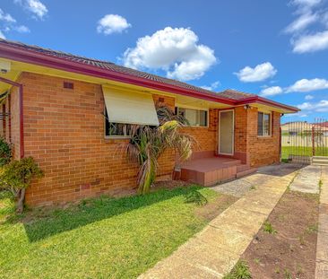 SPACIOUS HOUSE - Photo 6