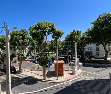 Soalheiro apartamento renovado, em frente à praia, na Parede. - Photo 5