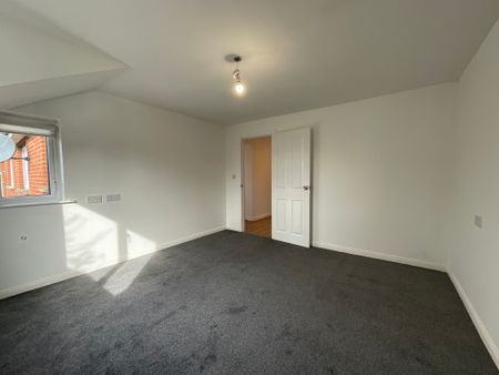46 Alveston Park, Belfast, BT8 8RP - Photo 4