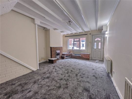 2 bed terraced house to rent in Chapel Street, Lazenby, TS6 - Photo 1