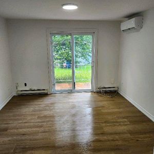 Logement 4 1/2 - Photo 2
