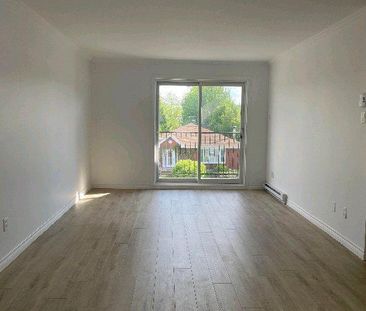 Logement 5 1/2 - Rénové au goût du jour - Photo 2