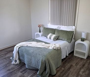 Modern 3-Bedroom Home in Prime Papatoetoe Location - Photo 4