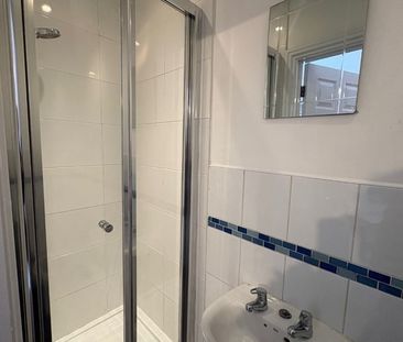 Studio Flat, West St, BS2 - Photo 6