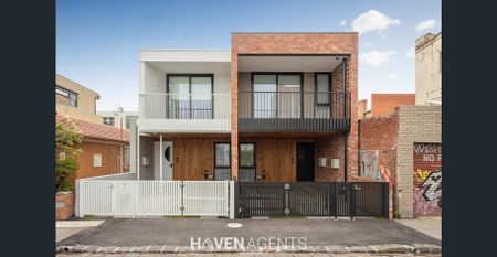 3 BEDROOM TOWNHOUSE IN RICHMOND SOUGHT OUT AREA ** HAVEN AGENTS - Photo 5