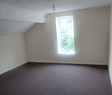 Studio Flat, Great Clowes Street, M7 - Photo 2