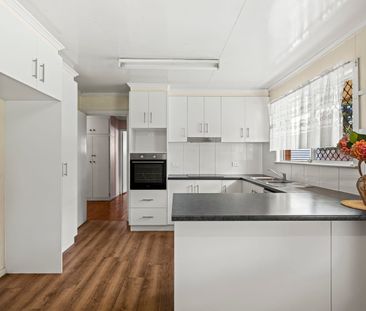 Family home in perfect position - Photo 1