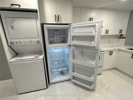 For Lease - 41 Paisley Green Avenue, Caledon, Ontario - Photo 2