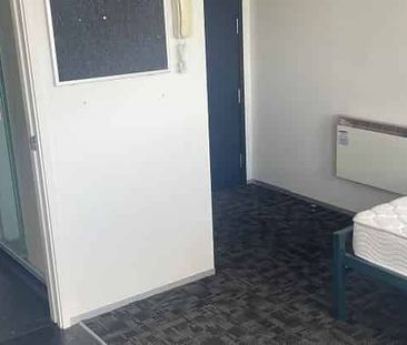 Cosy Studio Apartment - Photo 5