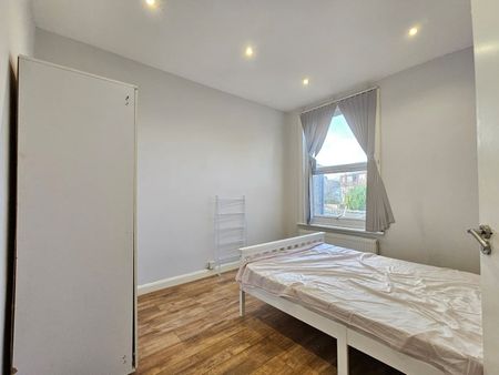 4 Bed Terraced House, Beechfield Road, N4 - Photo 3