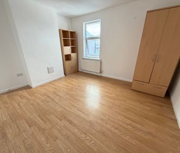 Jeffcock Road, Penn Fields, Wolverhampton - Photo 3