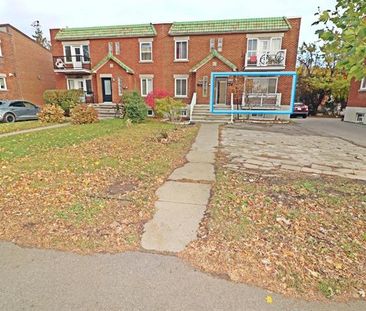 3010 Rue Sherbrooke E. - Photo 5