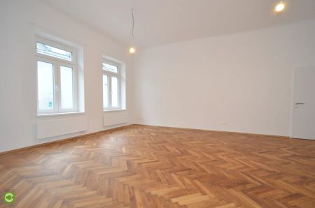 CHRISTOPH CHROMECEK IMMOBILIEN - PERCHTOLDSDORF - Renovierte, zentrumsnahe 2-Zimmer-Altbauwohnung! - Photo 4