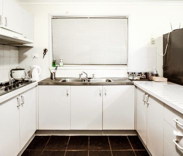 STUNNING UNIT IN A PERFECT LOCATION - Photo 6