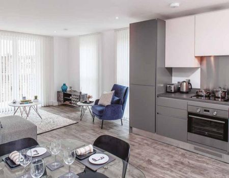 2 bedroom flat to rent - Photo 2